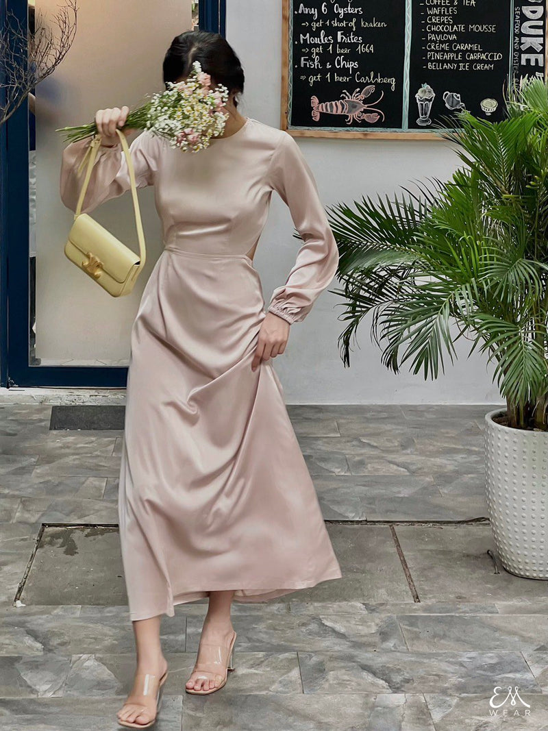 Đầm Lụa Tay Dài Trống Lưng (Vivi Dress)